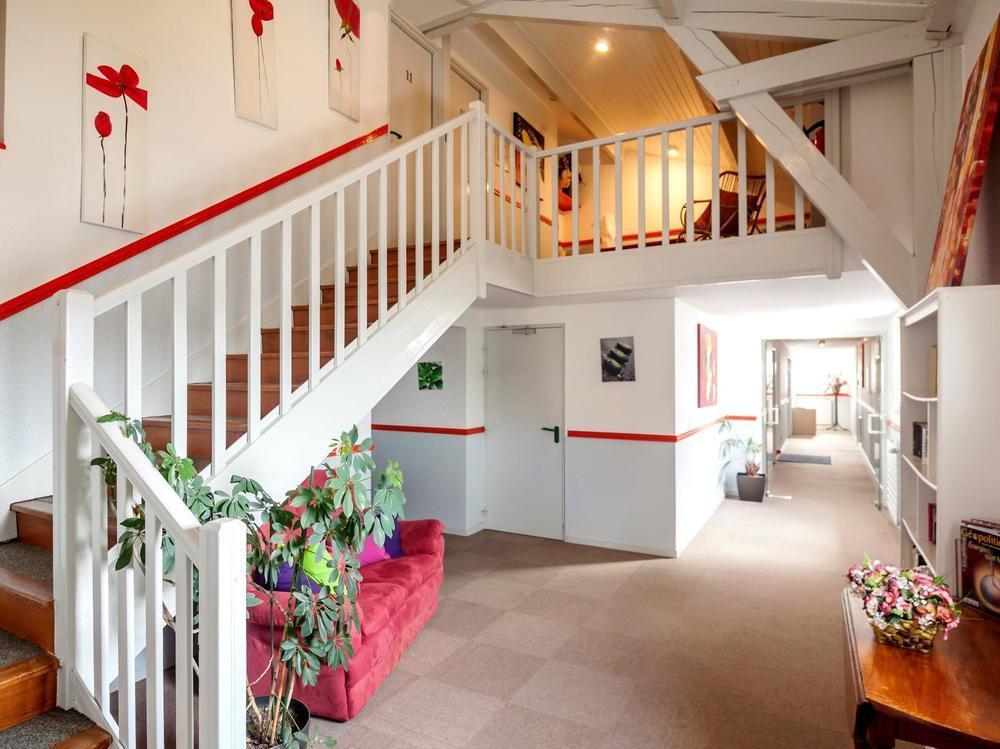 Logis Hotel Le Moulin Des Gardelles Riom Ngoại thất bức ảnh